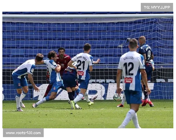 VAR使用呈减少趋势?西甲与欧战数据对比显示欧冠审查次数保持稳定